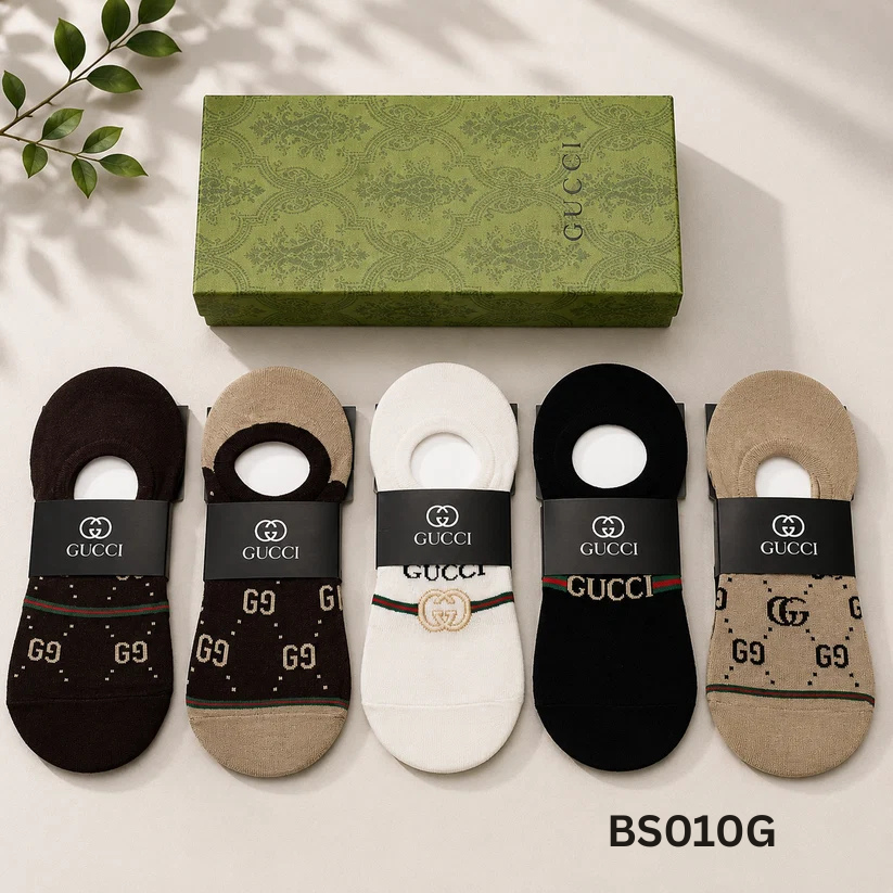 Gucci GG Monogram Premium No-Show Socks
