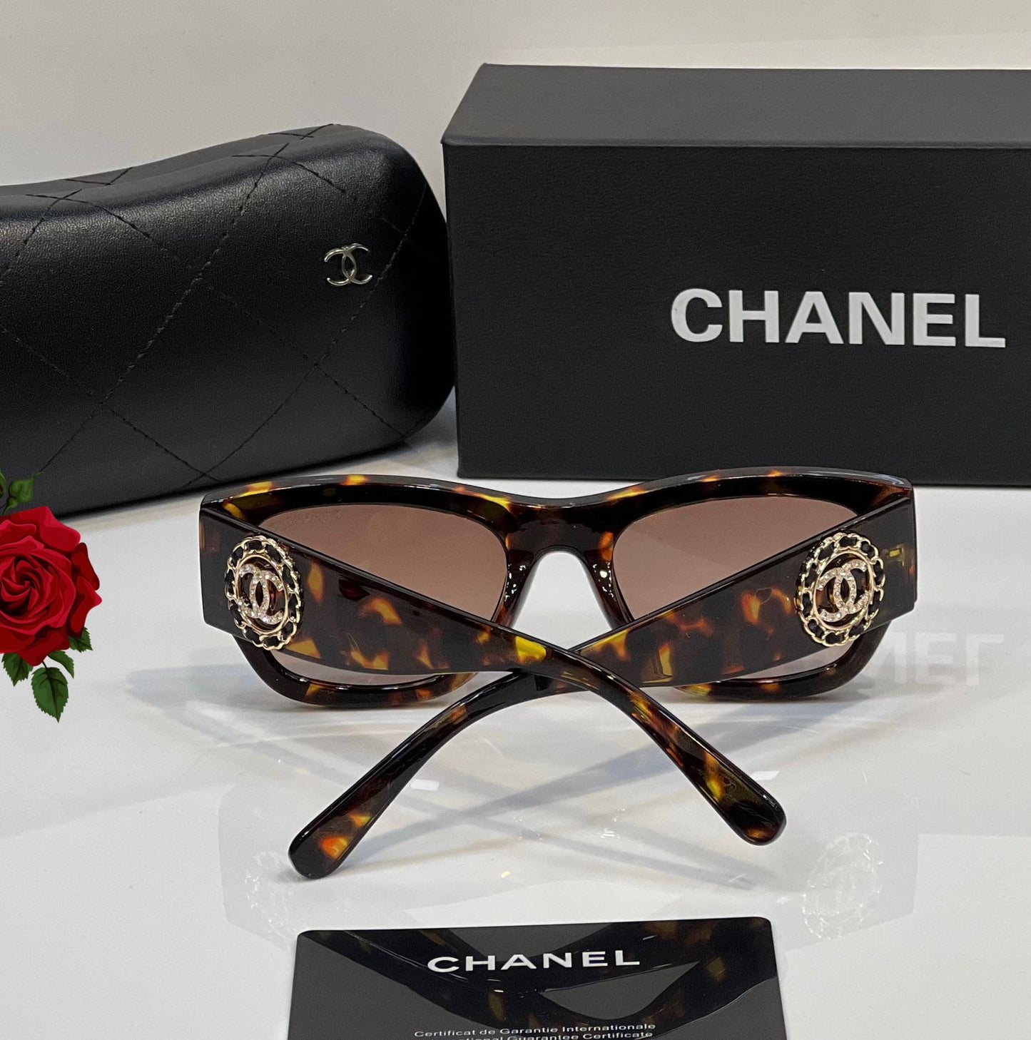 Chanel Tortoiseshell Square Sunglasses Style