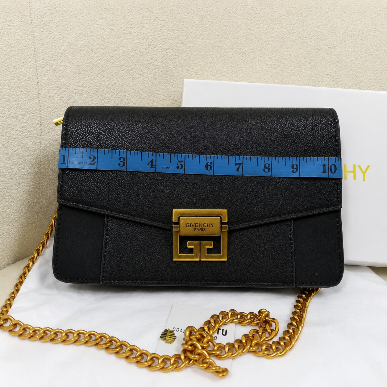 Givenchy 4G Lock Chain Shoulder Bag