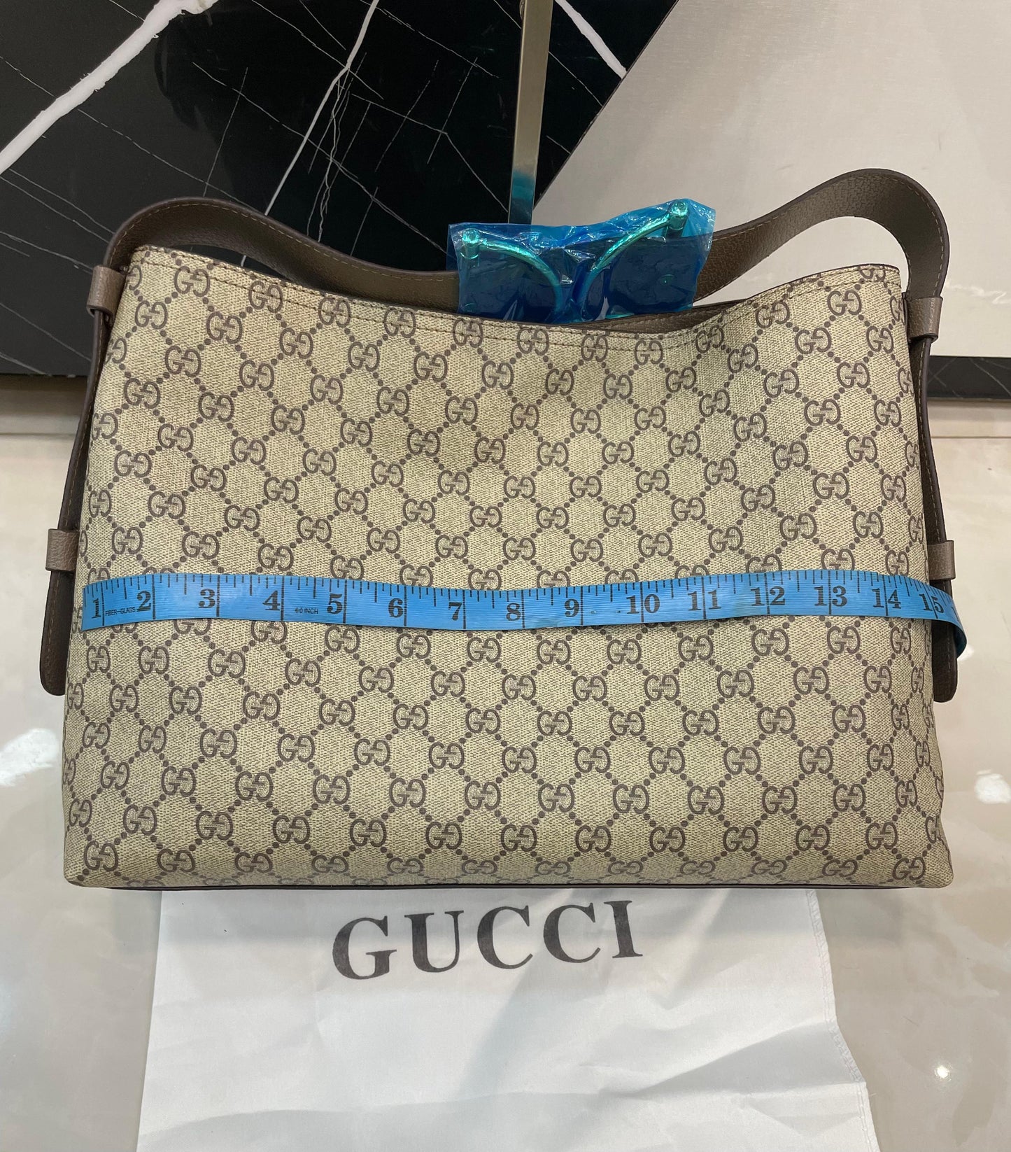 Gu-cci Beatrix Medium Leather Shoulder Bag