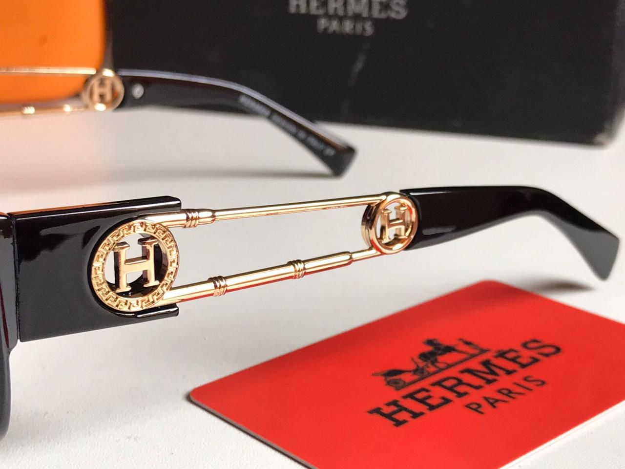 Hermès Signature Link Cat-Eye Sunglasses