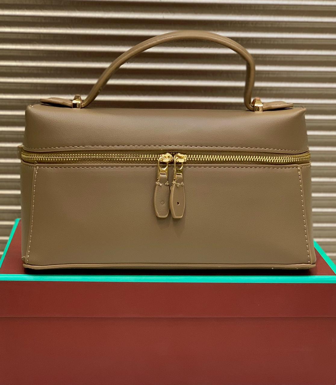 Loro Piana Leather Extra Bag L27