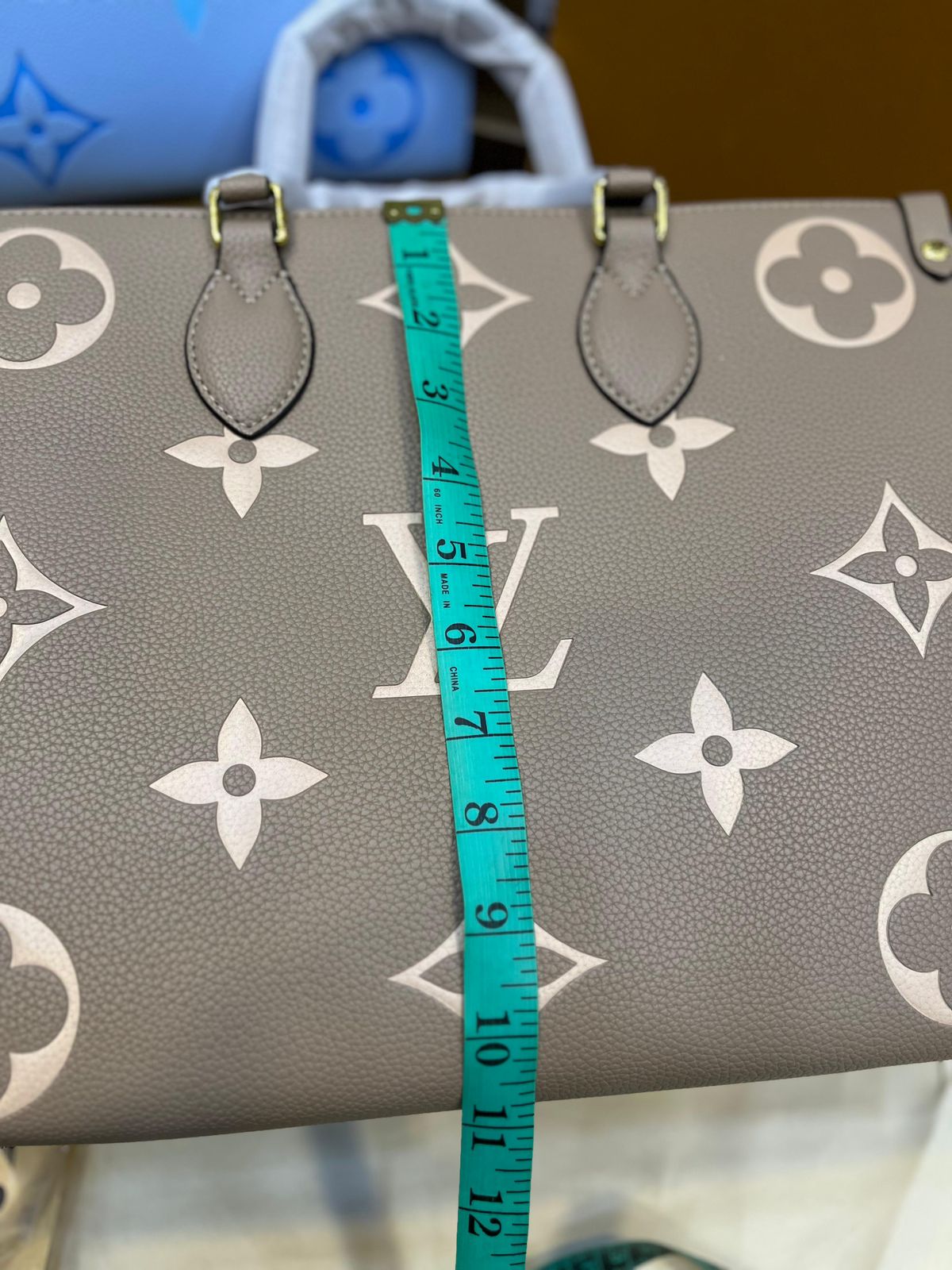 Louis Vuitton OnTheGo MM Monogram Empreinte Giant – By The Pool Capsule Collection