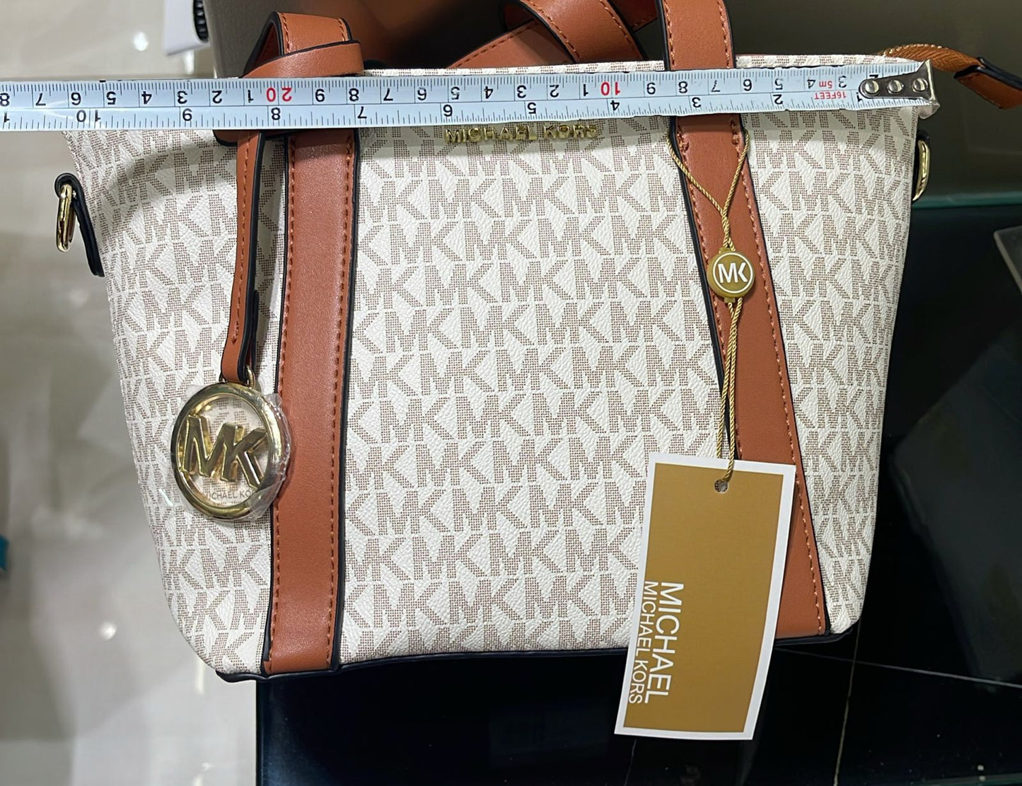 Michael Kors Pratt Small Tote Messenger bags