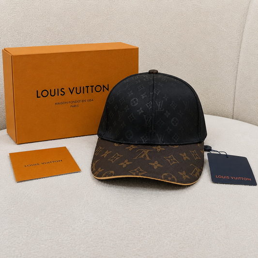Louis Vuitton Monogram Classic Baseball Cap