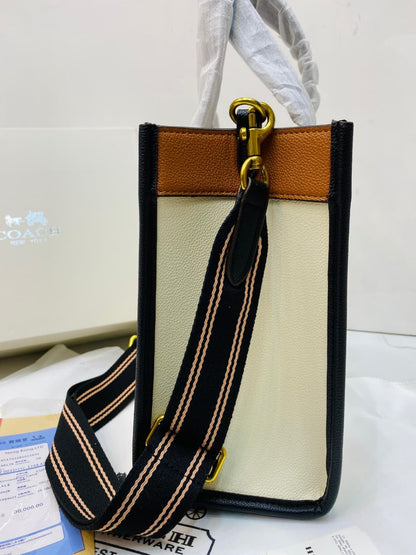 COACH Field Tote 30 in Colorblock With Coach Badge