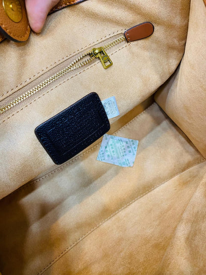 COACH Field Tote 30 in Colorblock With Coach Badge