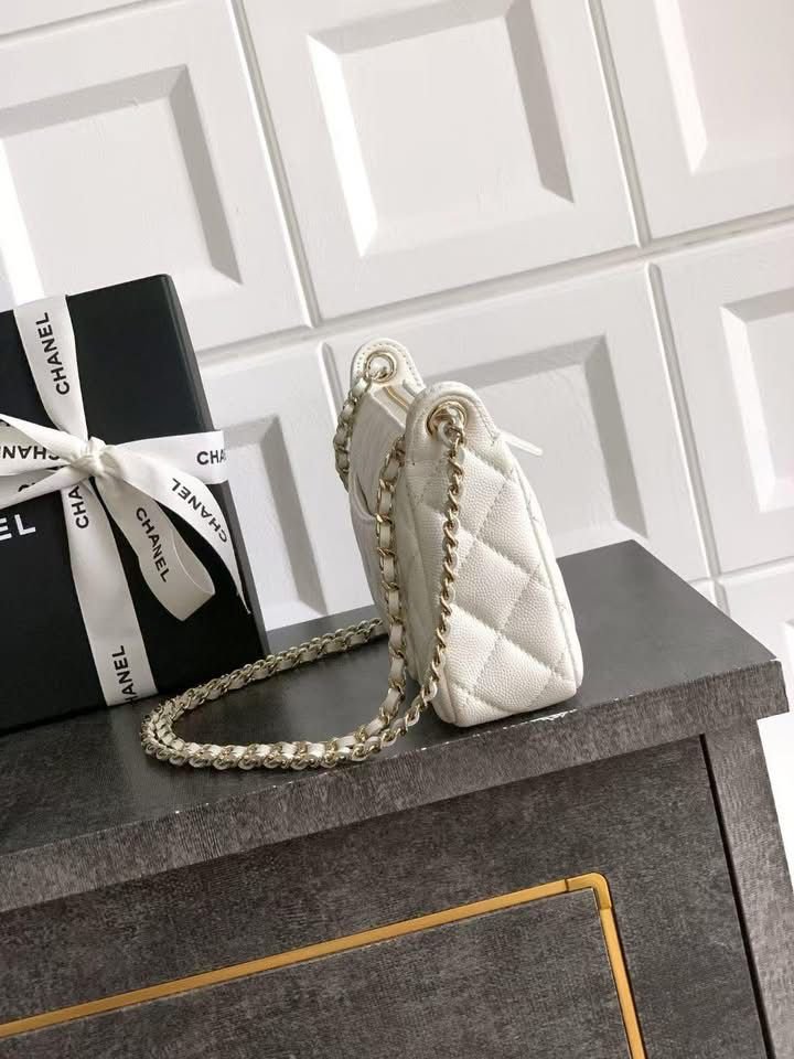 Chanel 25A Double Chain Bag