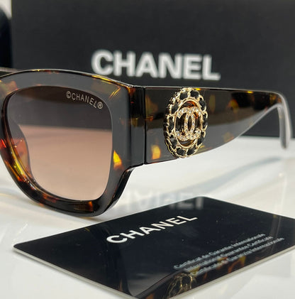 Chanel Tortoiseshell Square Sunglasses Style