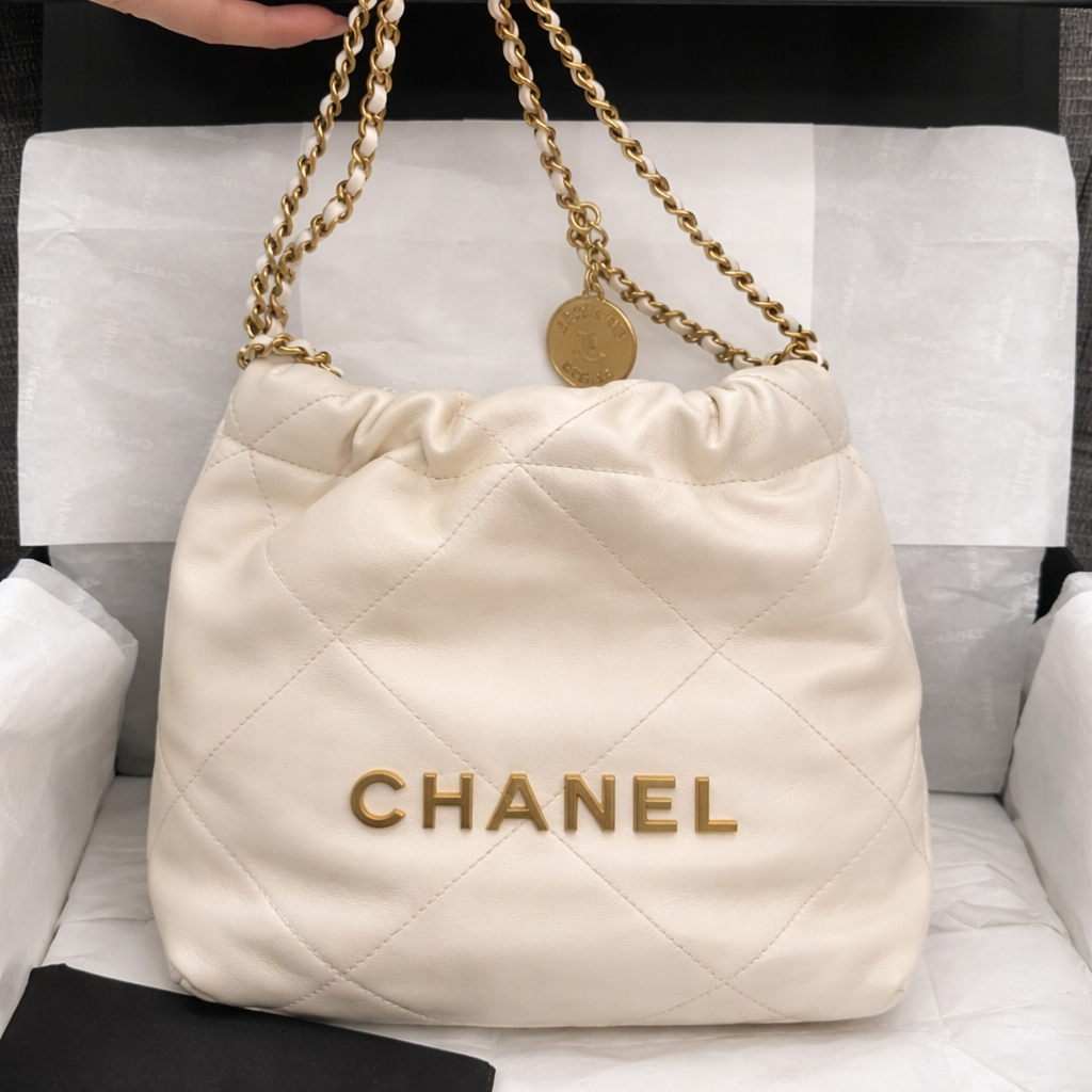 Chanel 25 Style Quilted Chain Shoulder Tote Bag