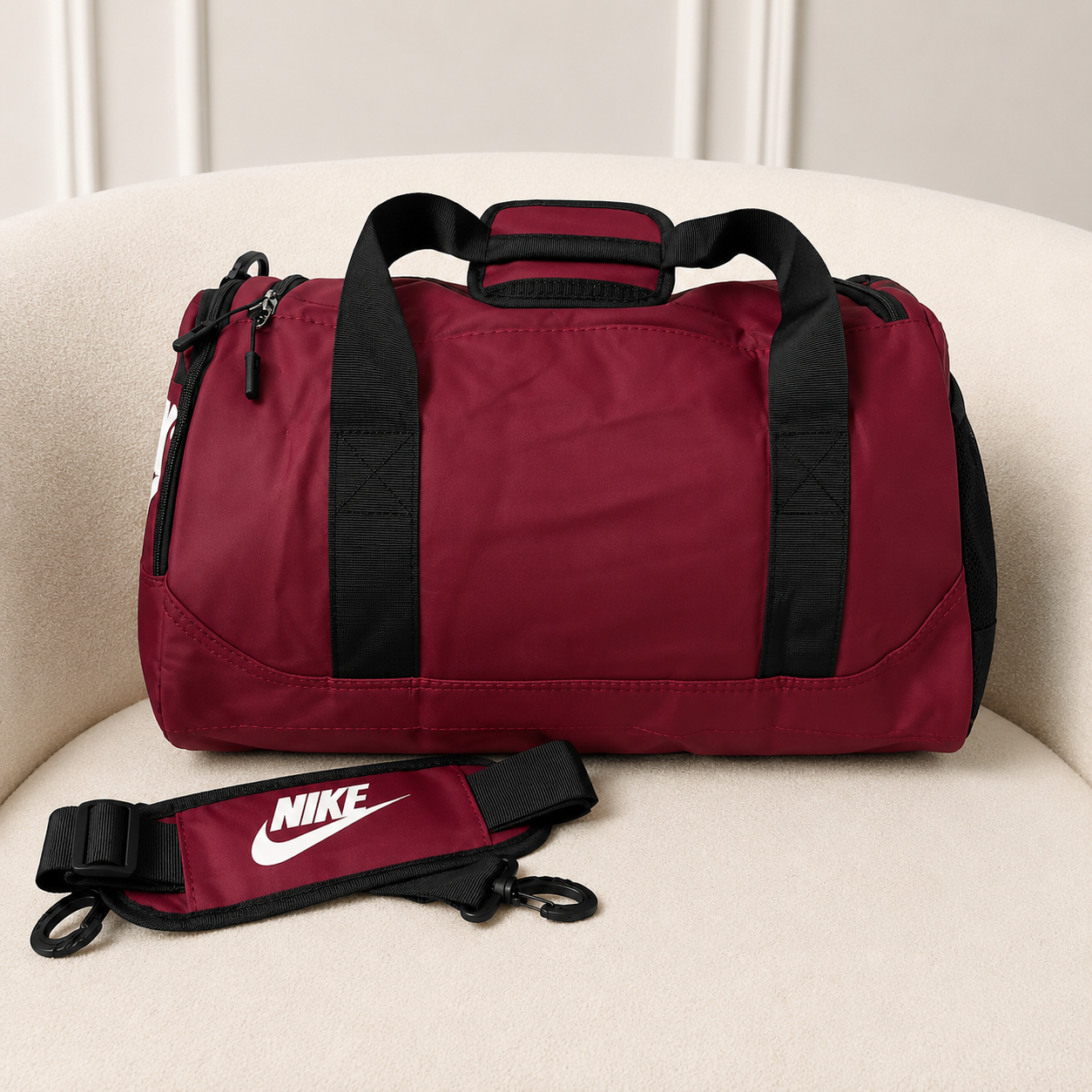 Nike Training Duffel Bag – Burgundy Edition