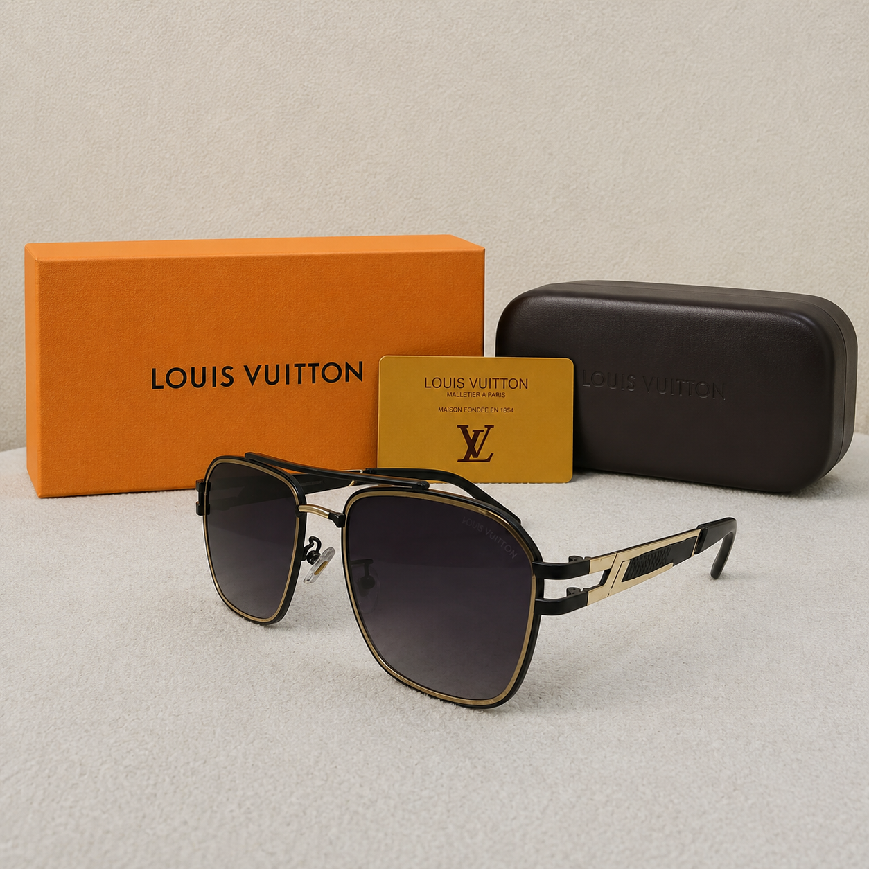 Louis Vuitton Luxury Navigator Square Sunglasses