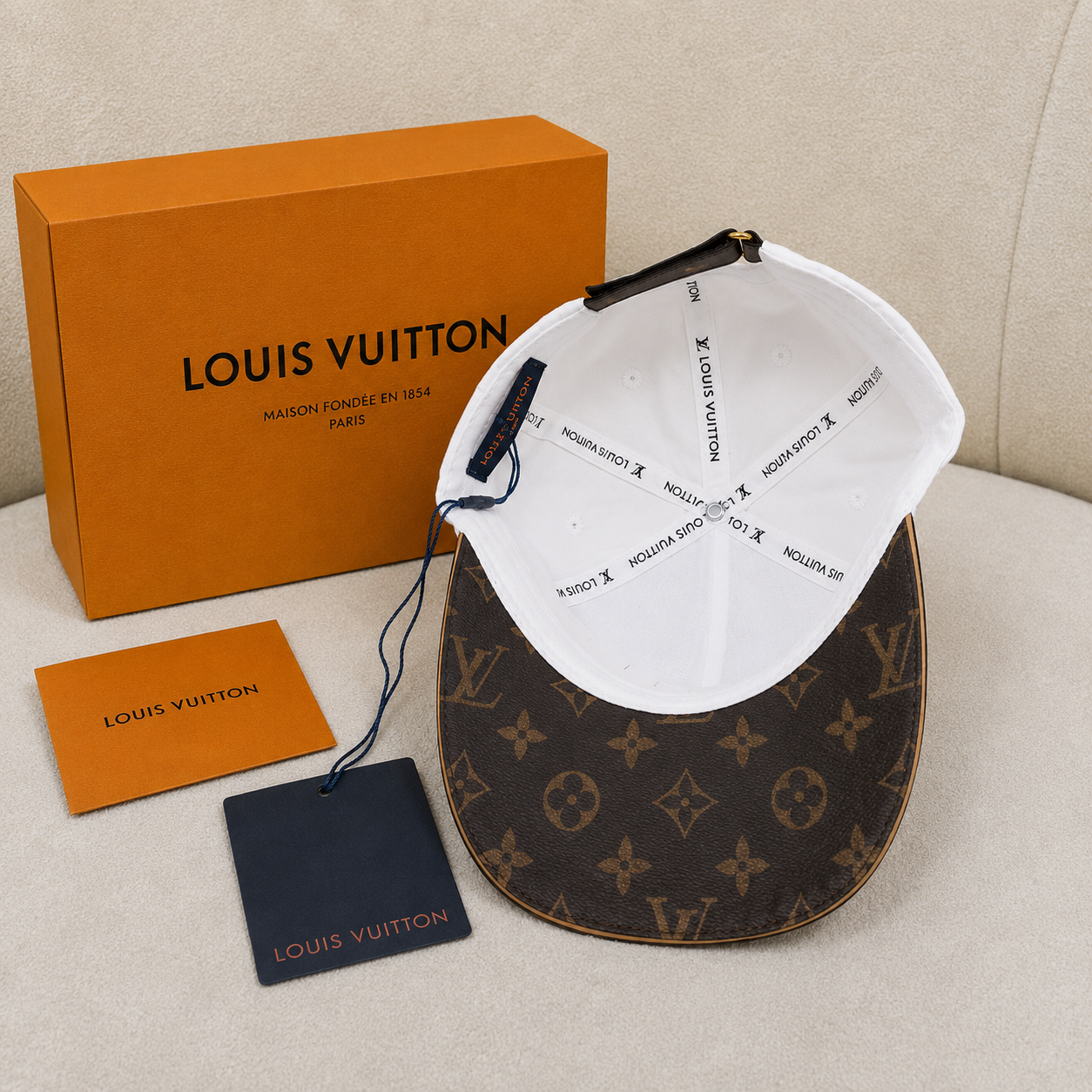 Louis Vuitton Monogram Luxury Baseball Cap