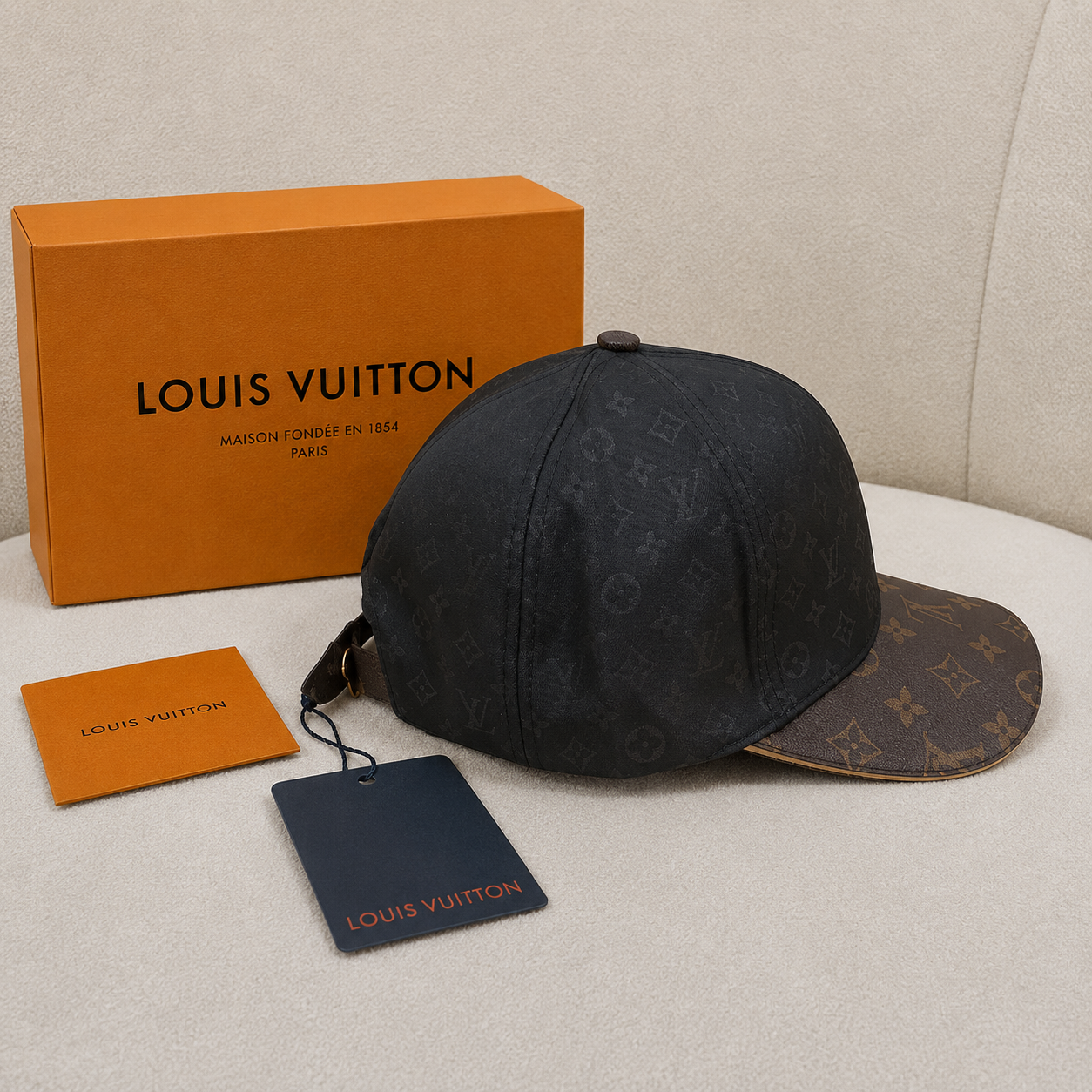 Louis Vuitton Monogram Classic Baseball Cap