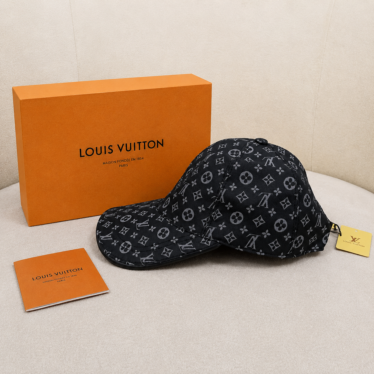 Louis Vuitton Monogram Classic Baseball Cap