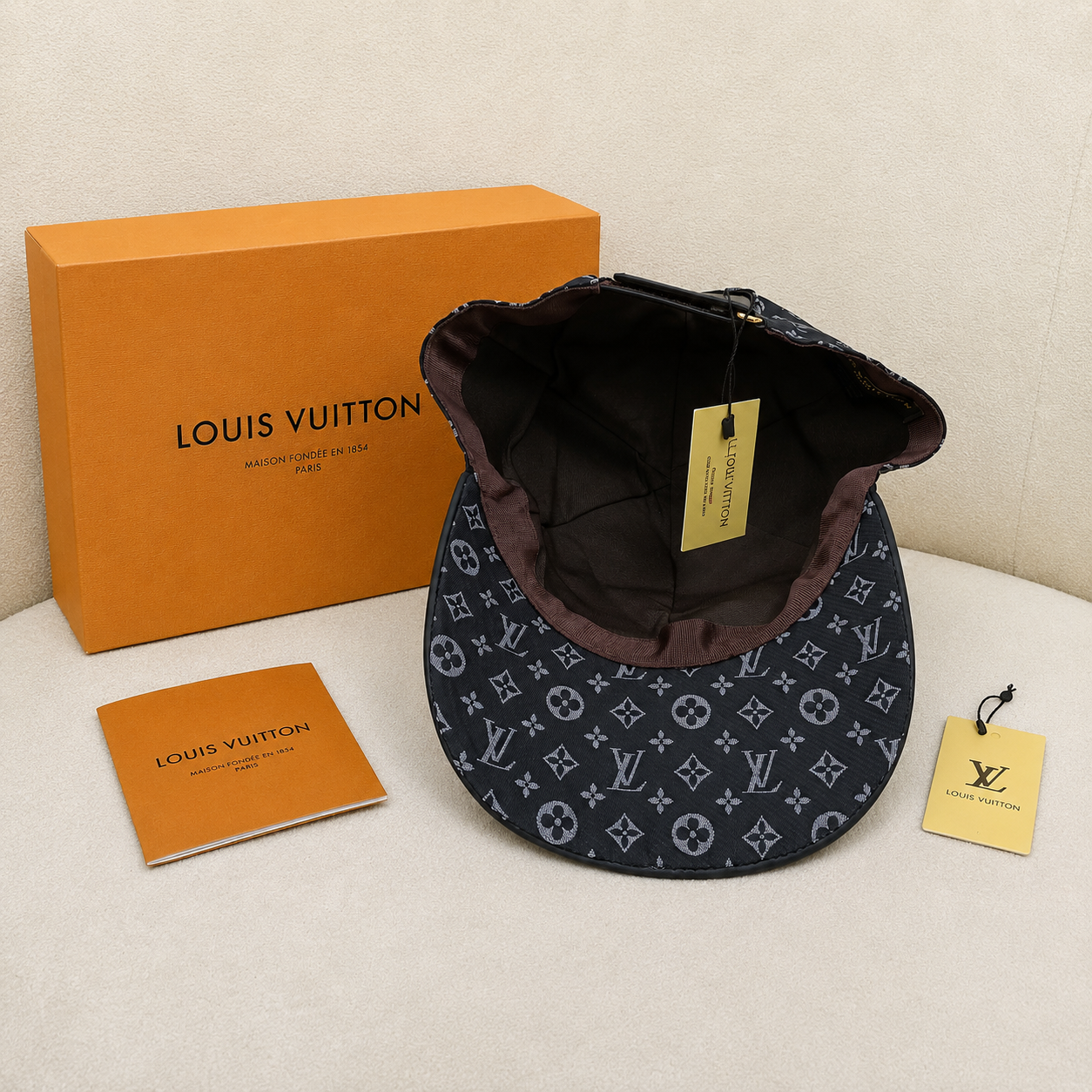 Louis Vuitton Monogram Classic Baseball Cap