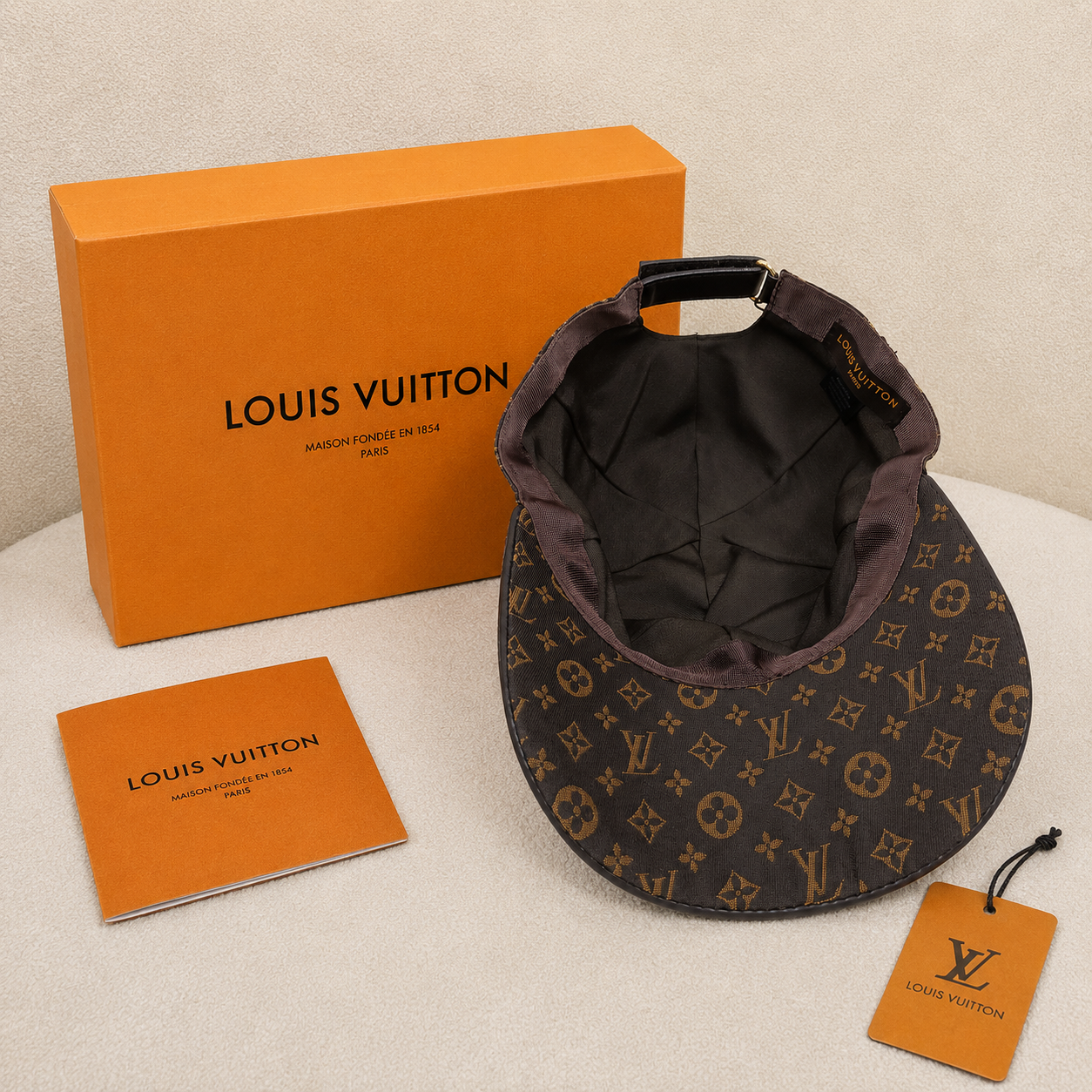 Louis Vuitton Monogram Classic Baseball Cap