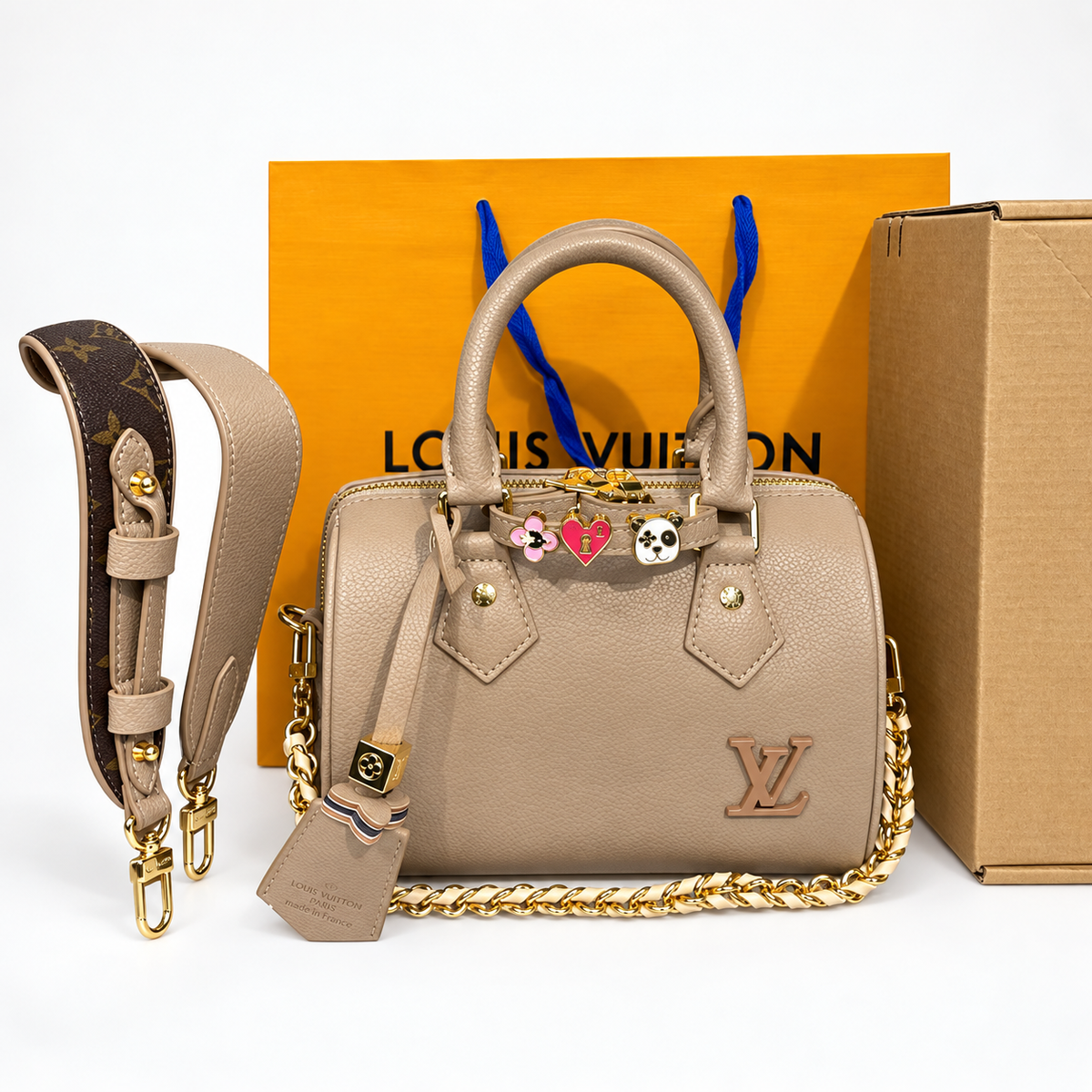 Louis Vuitton Speedy Bandoulière Charm Handbag