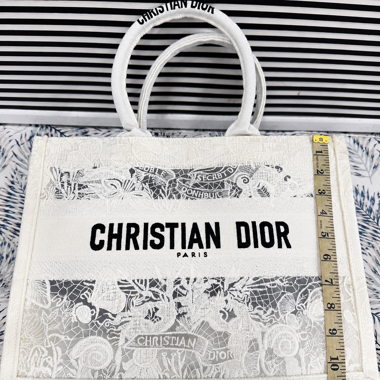 Christian Dior Book Tote – Toile de Jouy Embroidered Canvas
