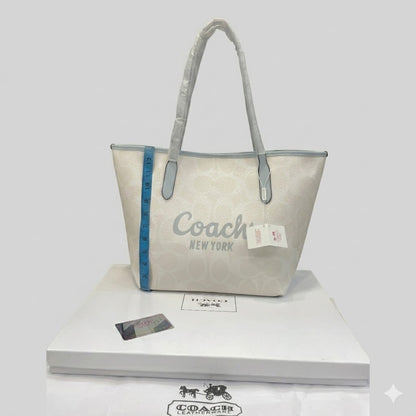 Coach City Tote in Signature Canvas with Coach Graphic