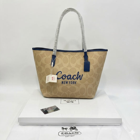 Coach City Tote in Signature Canvas with Coach Graphic