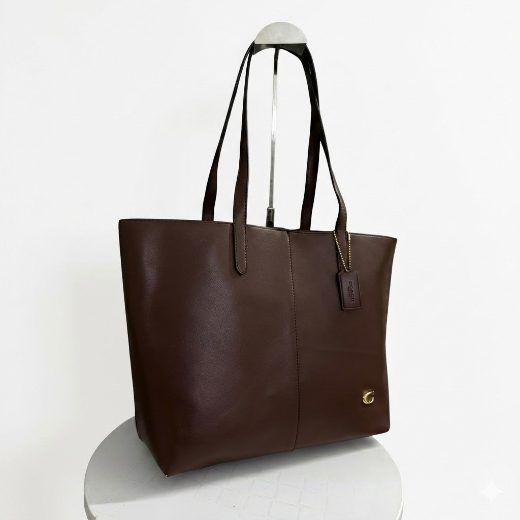 Coach North 32 Leather Tote Bag