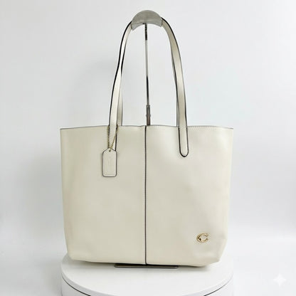 Coach North 32 Leather Tote Bag
