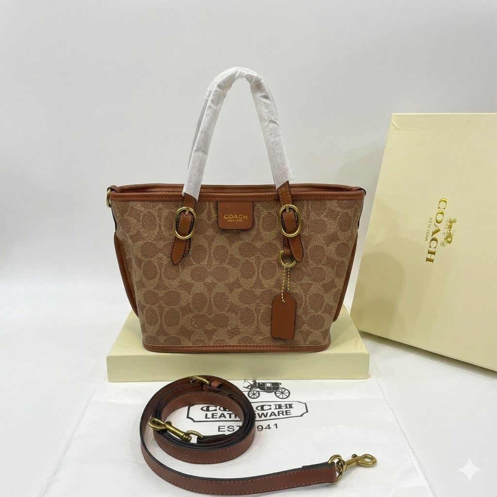 Coach Taxi Tote Bag 21 in Signature Canvas