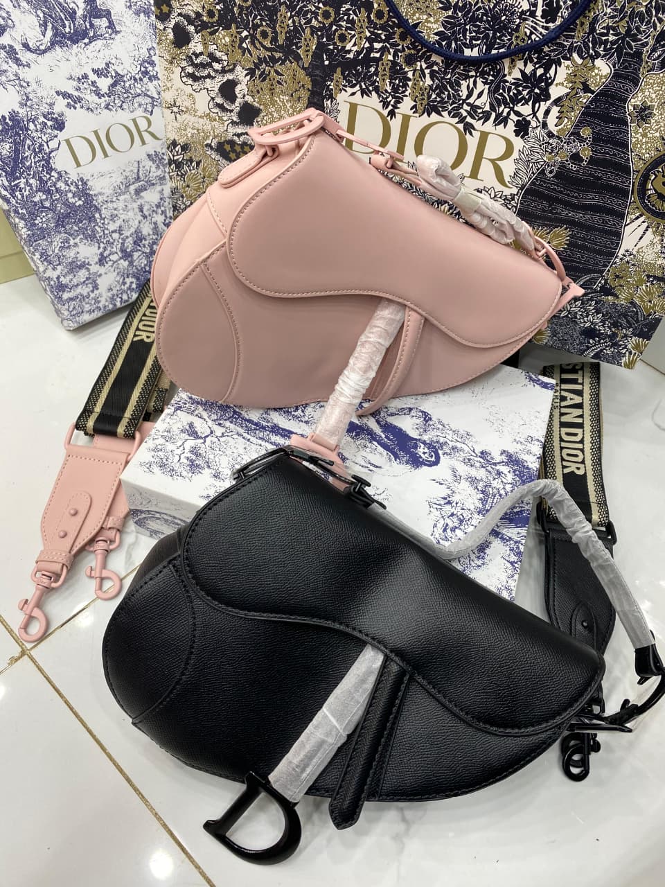 Dior Saddle Bag (Grained Leather)