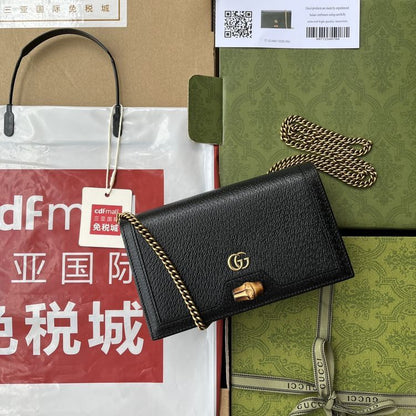 Gu-cci Bamboo Lock Chain Wallet Bag