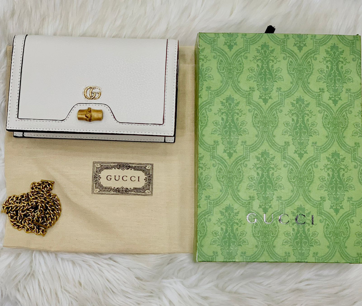 Gu-cci Bamboo Lock Chain Wallet Bag
