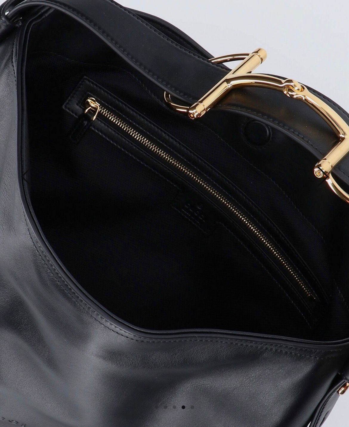 Gu-cci Beatrix Medium Leather Shoulder Bag
