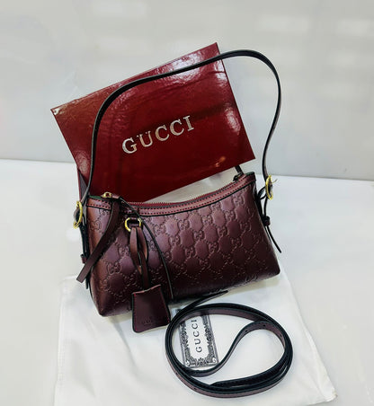 Gucci GG Emblem shoulder bag