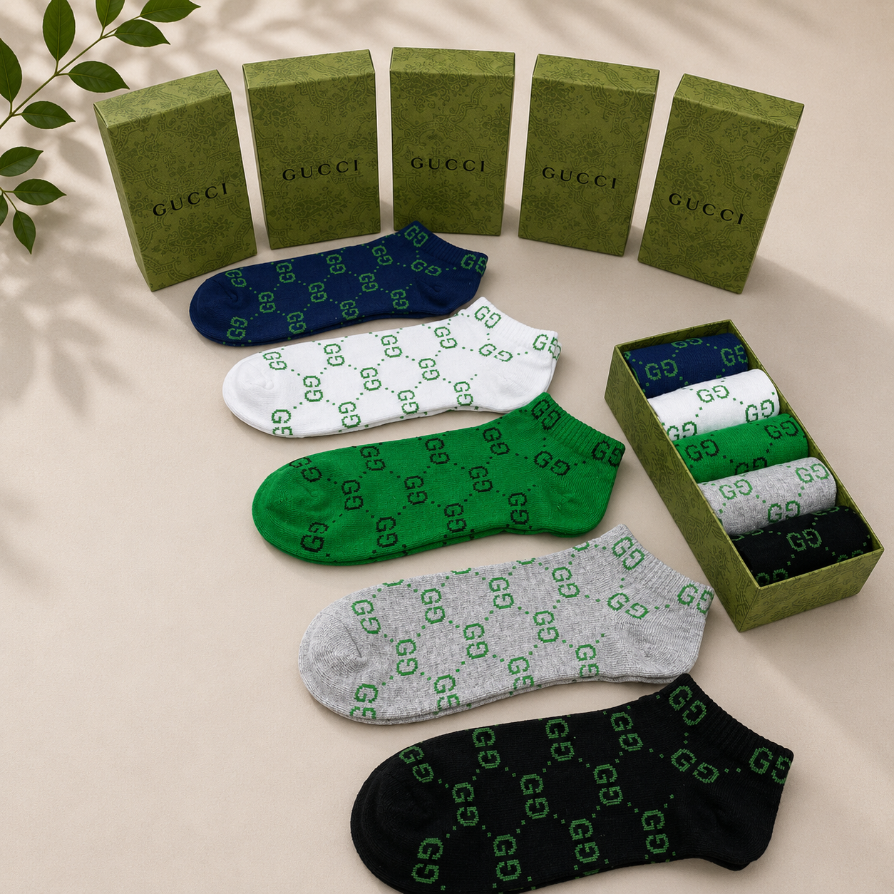 Gucci GG Monogram Premium Ankle Socks