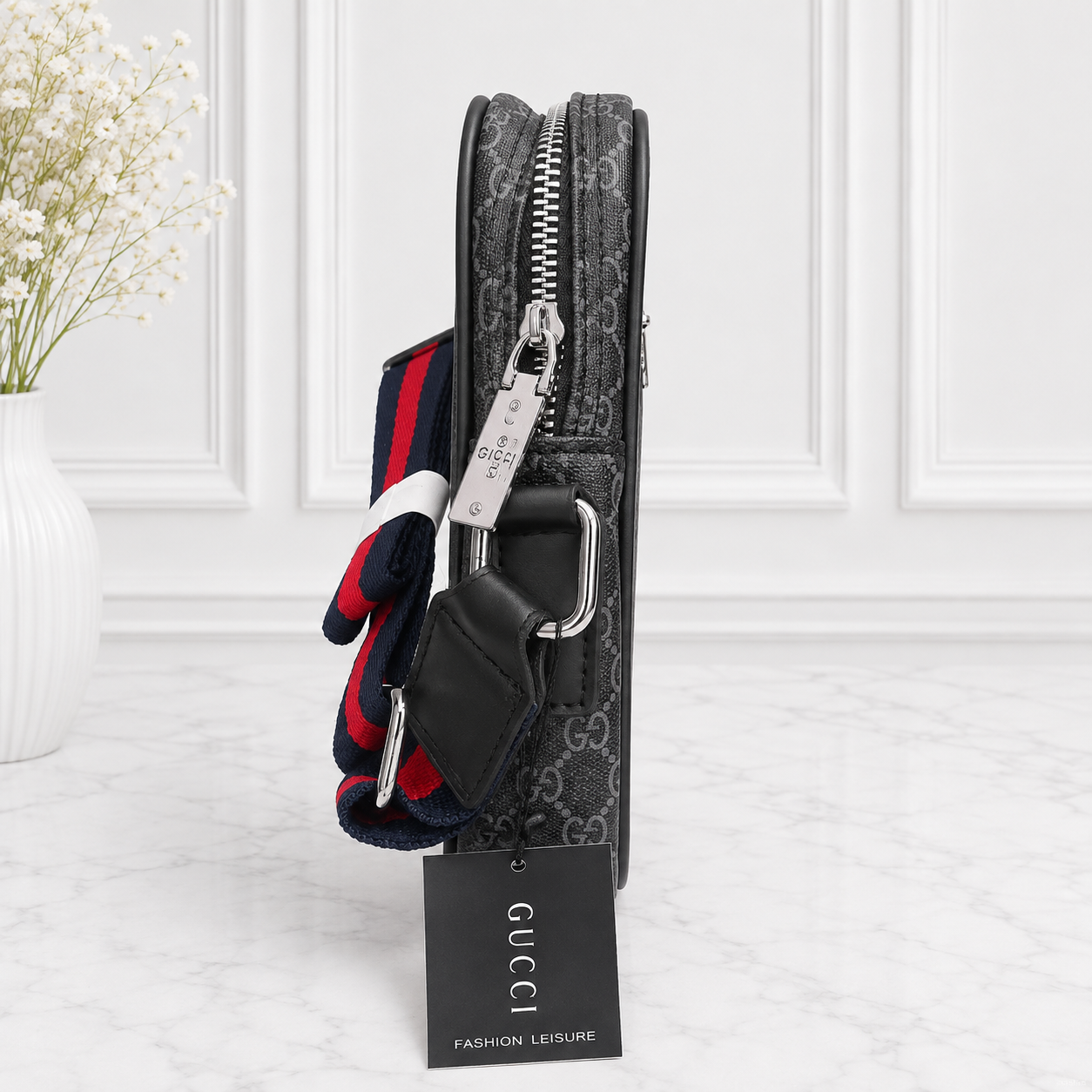 Gucci GG Supreme Mini Messenger Crossbody Bag