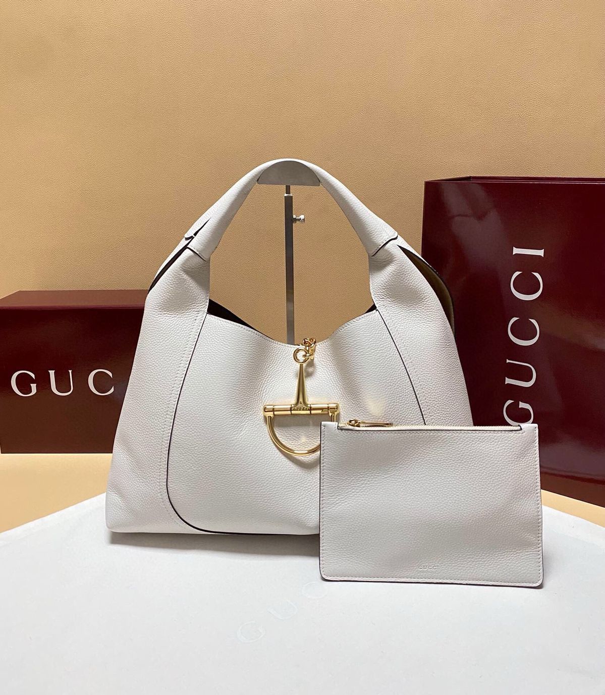 Gu-cci Softbit Maxi Shoulder Bag (Leather)