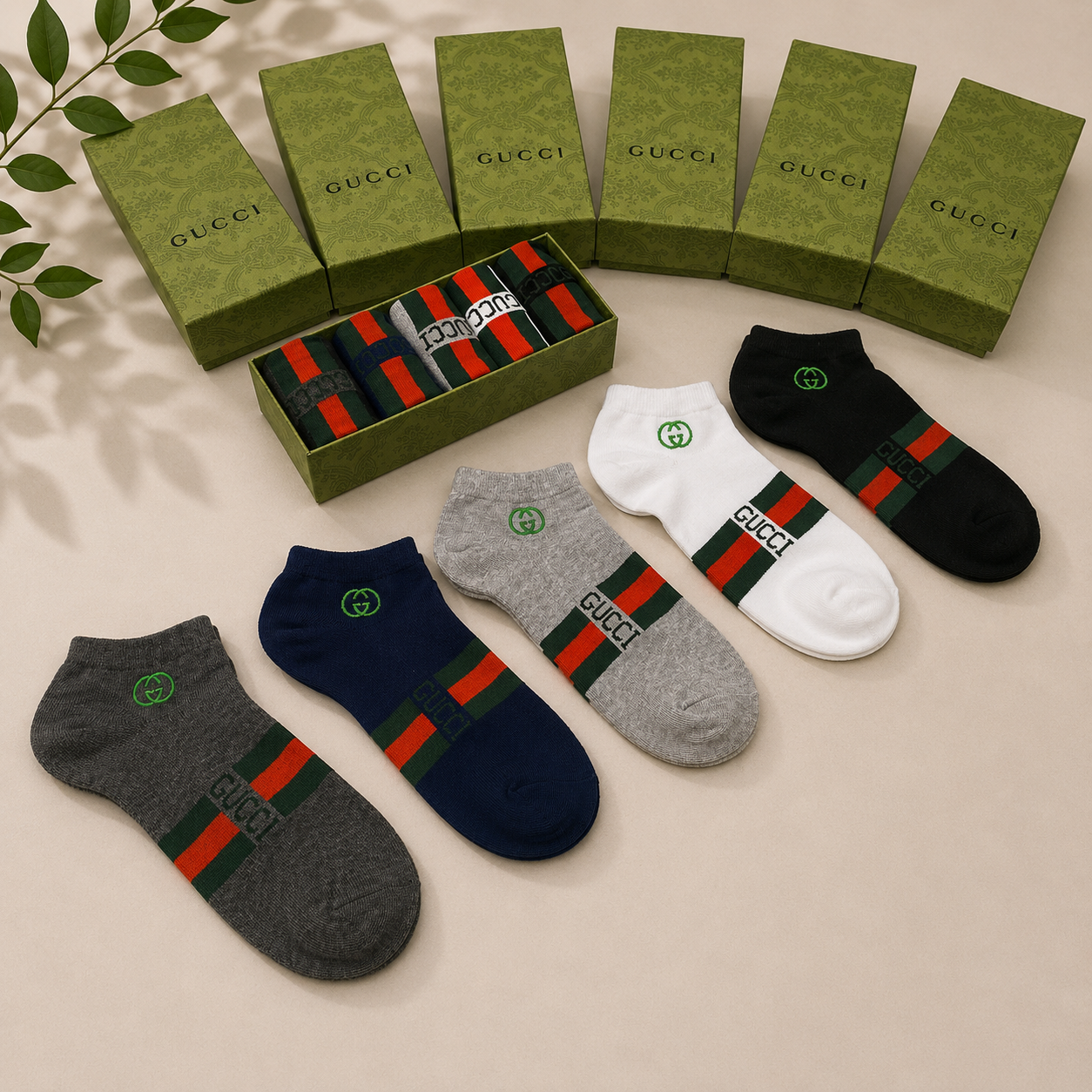 Gucci Web Stripe Logo Premium Ankle Socks