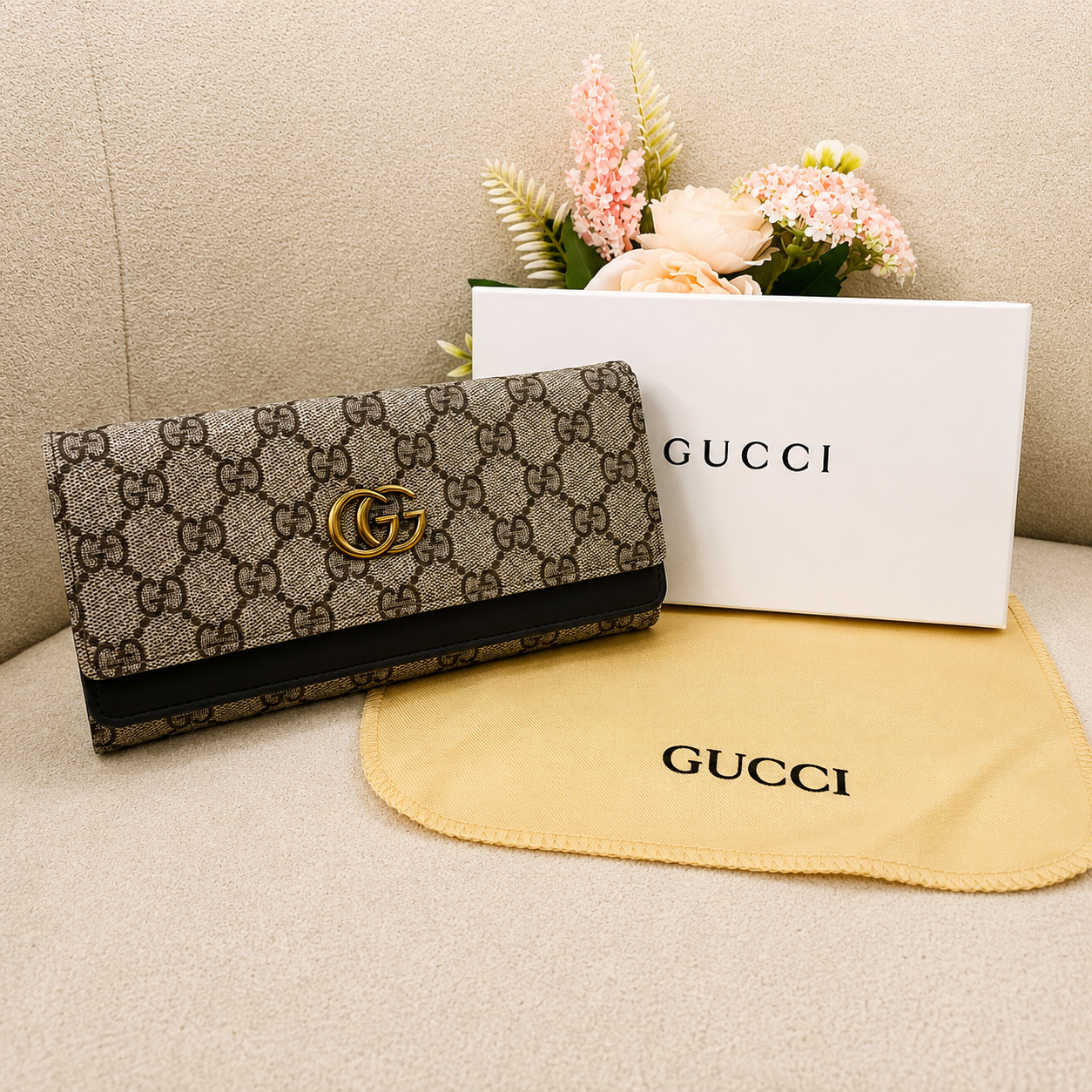 Gucci GG Marmont Supreme Continental Wallet