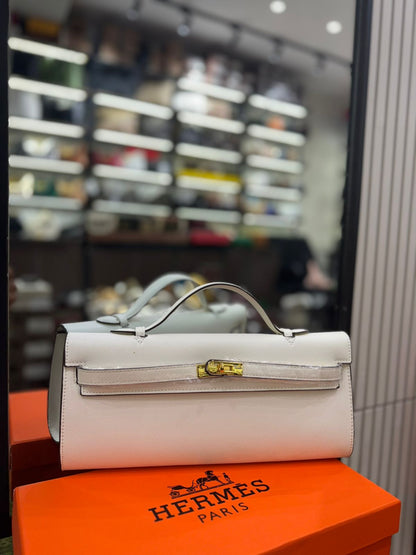 Hermès Kelly Cut Clutch Bag (Epsom Leather Style)