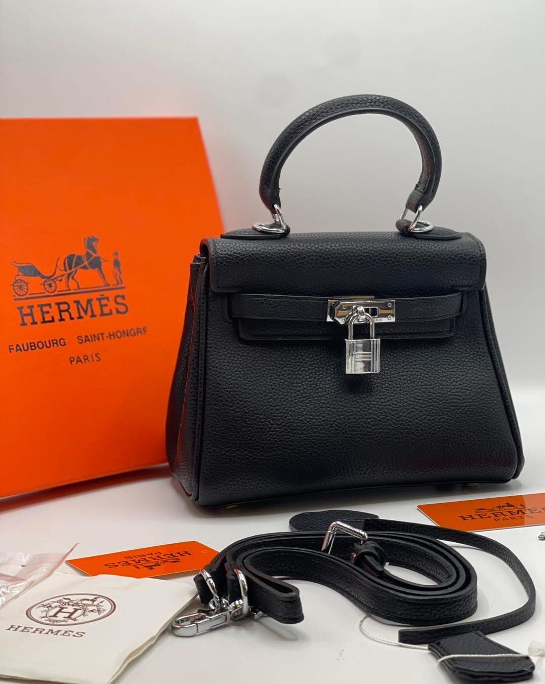 Her-mès Kelly Mini II