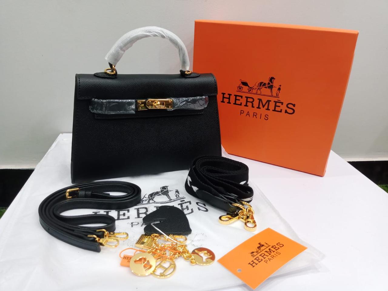 Hermès Mini Kelly Style Top Handle Bag - Black