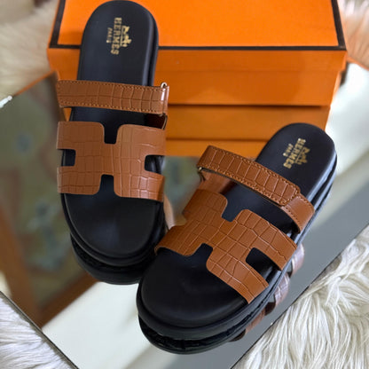 Hermès Oran / Chypre Style H-Cut Slippers