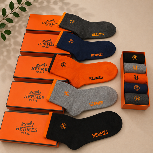 Hermès Signature Logo Premium Ankle Socks