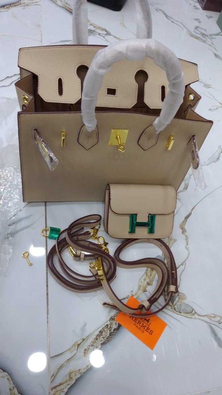 Hermès Birkin 30 – Togo Leather with Gold Hardware