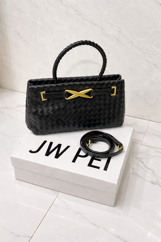 JW PEI ElORA BAG MODEL NUMBER W-8136