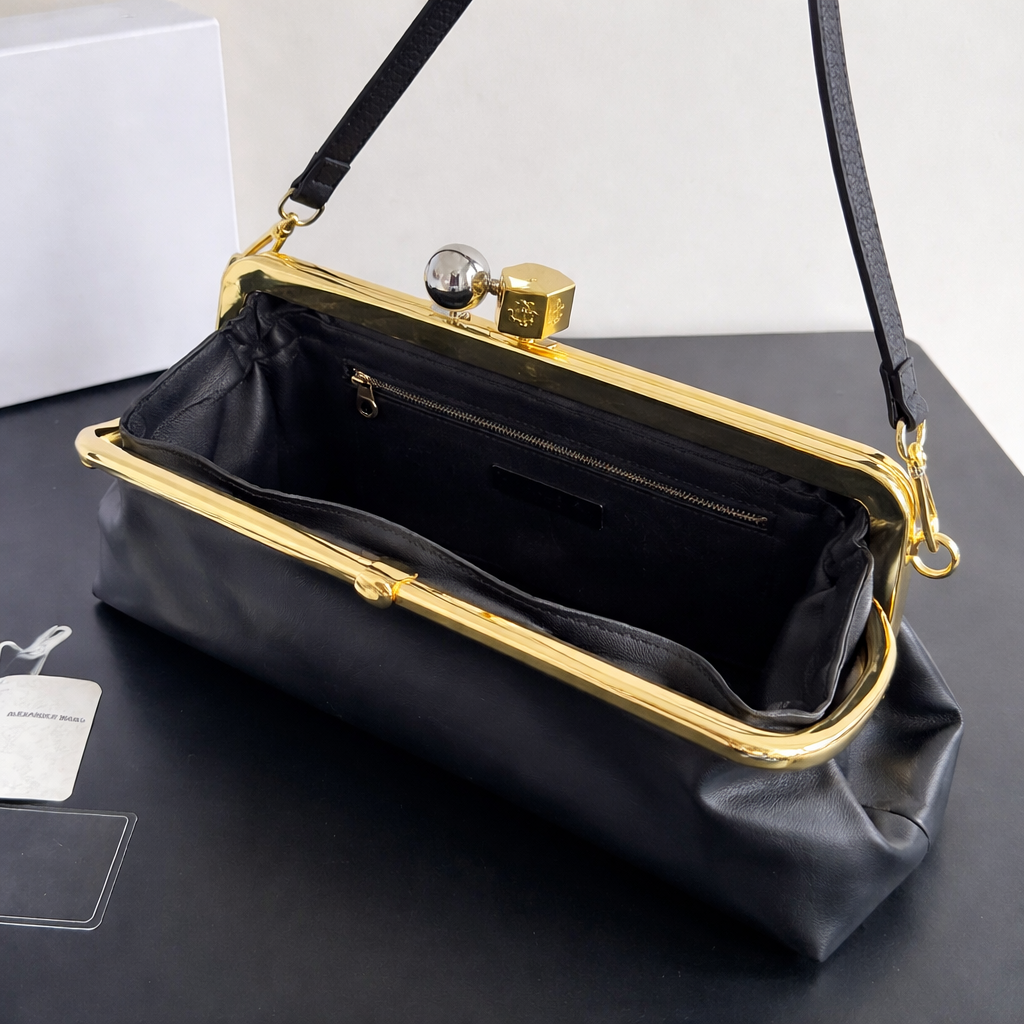 Jacquemus La Pochette Salon Clutch Bag