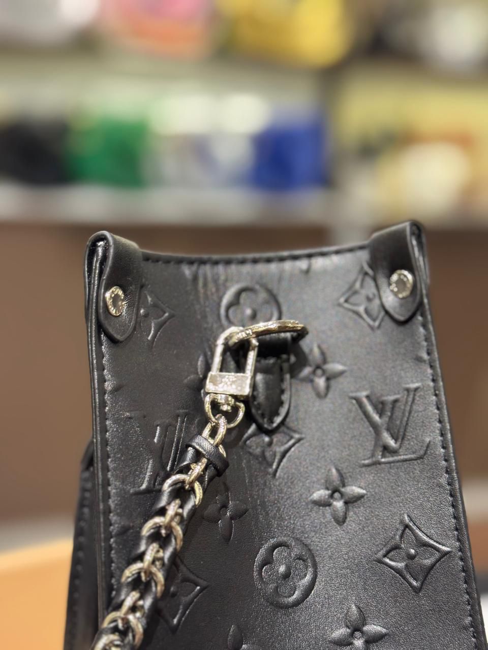 Lo-uis Vuitton Onthego PM Monogram Empreinte Handbag