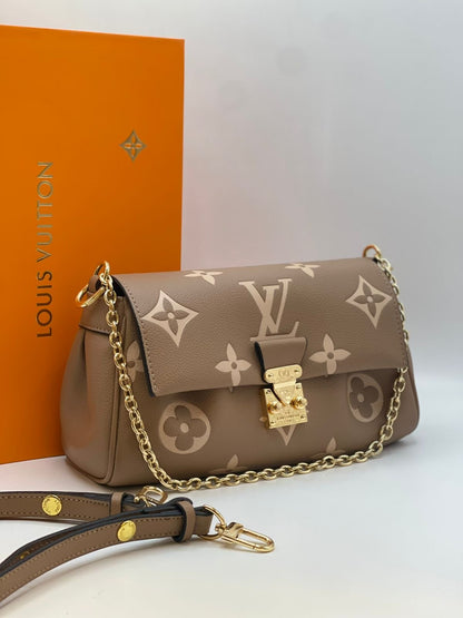 Louis Vuitton Pochette Métis East West Monogram Empreinte Leather