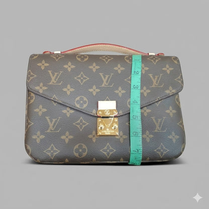 Lo-uis Vuitton Pochette Metis Monogram Canvas