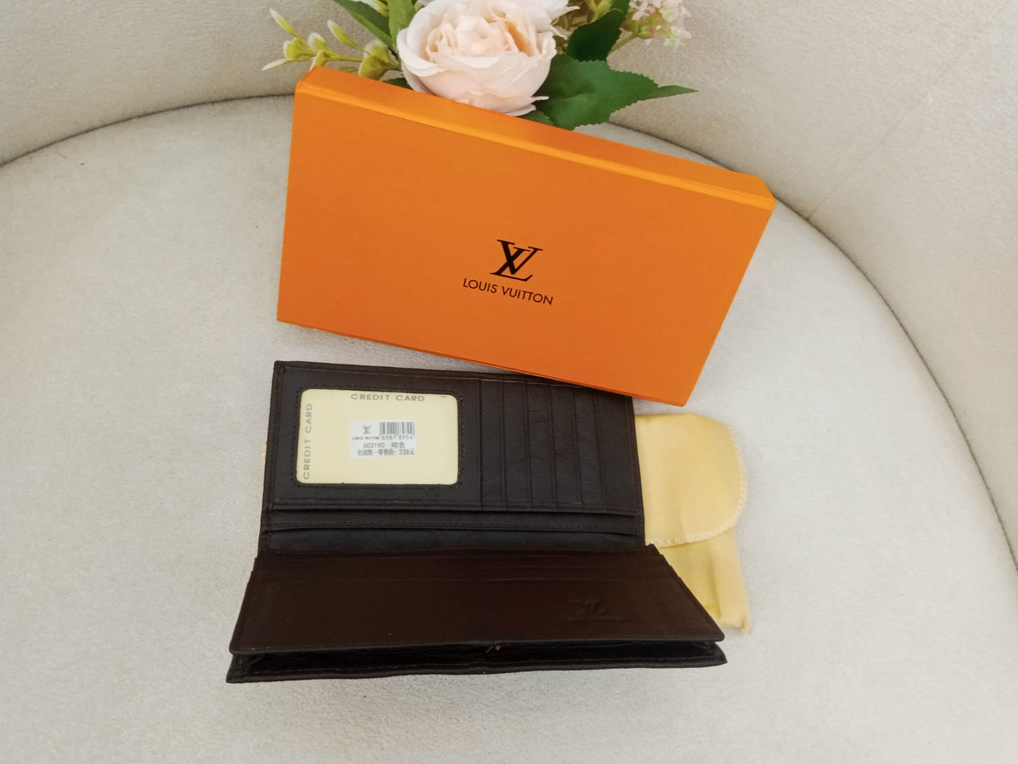 Lo-uis Vuitton Monogram Embossed Long Wallet Style